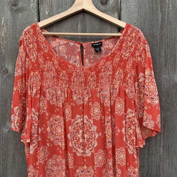 TORRID Top Womens 4XL Red Bandana Smocked Knit Gauze Crepe Off Shoulder Peasant - Picture 4 of 11